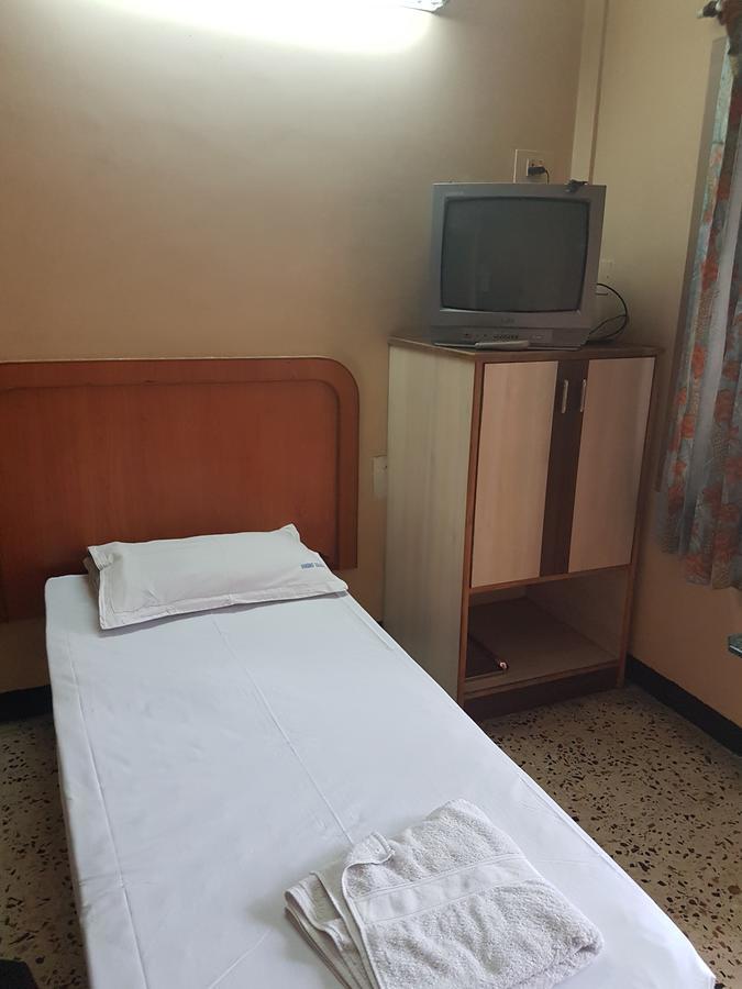 Hotel Shona Coimbatore Buitenkant foto